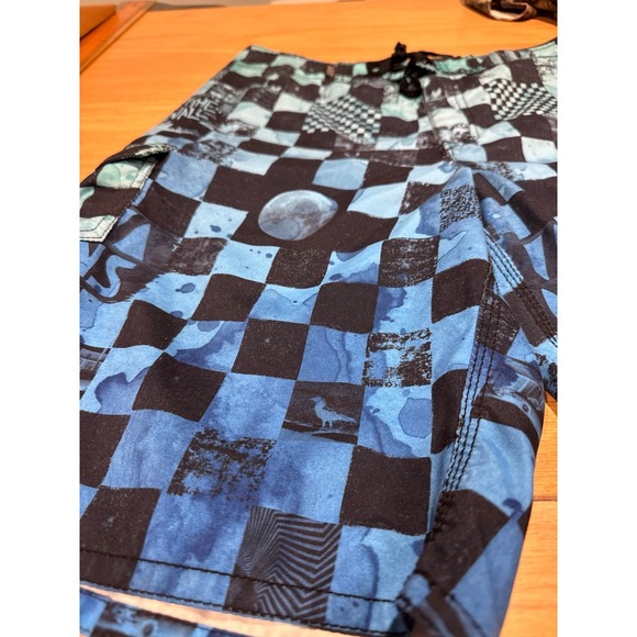 VANS off-the-wall retro board shorts men's size 32 - Picture 2 of 6